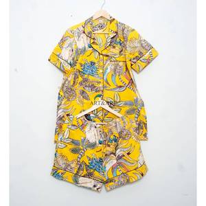 Ensemble de pyjama court en coton indien pour femme, idéal printemps/été, respirant, léger, de luxe, avec logo frontal, séchage rapide, Art&Art - Product Image 6