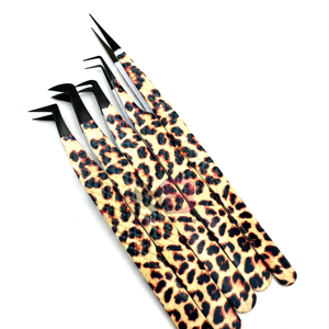 แหนบต่อขนตาสแตนเลสลายเสือดาว สำหรับช่างต่อขนตา ปลายตรงและโค้ง - Product Image 1