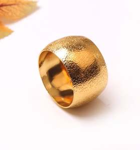 ที่ใส่ผ้าเช็ดปากแบบวงกลมโลหะสีทองสำหรับตกแต่งโต๊ะงานเลี้ยง ราคาดีมาก - Product Image 4