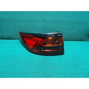 Conjunto de Faro Trasero Izquierdo Cadenza (Exterior, Izquierdo) Usado 92401F6000 - Product Image 1