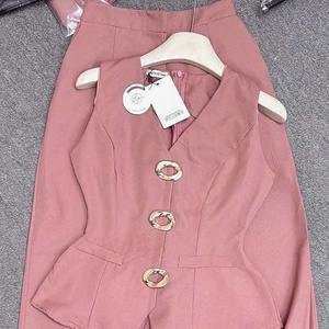 ชุดเซ็ตสองชิ้นสำหรับฤดูร้อน สไตล์ลำลองสำหรับผู้หญิง ผ้าฝ้ายเป็นมิตรกับสิ่งแวดล้อม ทรงเข้ารูป สวมใส่สบาย แฟชั่นธรรมชาติ ซักได้ ปรับแต่งได้ - Product Image 5