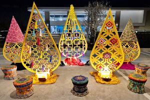 ฉากแต่งงานอินเดียใต้ ชุดเสาไฟเบอร์สีทอง ตกแต่งเวทีงานแต่งงาน ดีไซน์ฉากหลังงานแต่งงานสุดหรูทันสมัย ลอสแอนเจลิส - Product Image 3