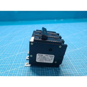 Disjoncteur Eaton BAB3010HT à fixation par boulons, utilisé comme pièce détachée d'équipement semi-conducteur d'occasion - Product Image 3