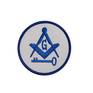 Patch brodé maçonnique avec équerre et compas, symbole clé, bleu et blanc, diamètre 3 pouces - Product Image 1