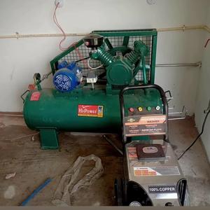 Compresseur d'air industriel Omson très demandé pour la construction, la fabrication métallique, la peinture au pistolet et l'exploitation de machines - Product Image 1