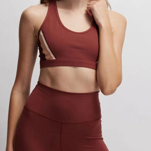 Soutien-gorge de sport pour femme à maintien élevé, avec logo personnalisé sur le devant, 100 % polyester/spandex, séchage rapide, design en dentelle pour le yoga - Vente en ligne - Product Image 6