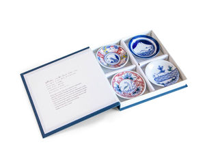 Ensemble d'assiettes à dessert en porcelaine écologique japonaise bleu-blanc, motif oriental rond, pour cadeaux - Product Image 1