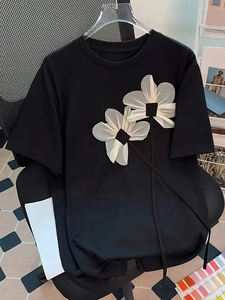ผู้ส่งออกเสื้อยืดผ้าฝ้ายผู้หญิงแบบขายส่ง พิมพ์ลายตามสั่ง ผลิตในปากีสถาน ตัดเย็บอย่างมืออาชีพ ผ้าคุณภาพสูง - Product Image 5