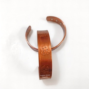 Bracelet manchette en cuivre réglable Vintage nordique thérapie magnétique bracelet gravé soulagement de la douleur et guérison pour hommes et femmes - Product Image 6