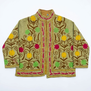 Chaqueta de algodón Suzani bordada a mano, estilo bohemio, ropa exterior artesanal, abrigo llamativo. - Product Image 1