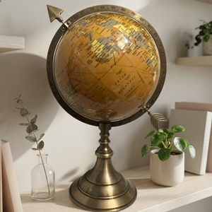 ลูกโลกตั้งโต๊ะตกแต่งพร้อมฐานทองเหลืองและลูกโลกพลาสติกสำหรับบ้านและโต๊ะทำงาน |   ลูกโลกตั้งโต๊ะสำหรับตกแต่งภายใน - Product Image 4