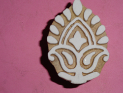 แสตมป์ไม้เฮนน่าทำมือทันสมัยจากมณฑลมัธยาปัฎษฐ์ แกะสลักลึก เป็นมิตรกับสิ่งแวดล้อม ใช้งานสะดวก มีหลายขนาด - Product Image 6