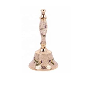 Campana de Mano de Latón Pulido con Grabado Floral, Campana de Servicio Vintage - Product Image 3