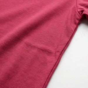 Camiseta Estampada Elegante para Mujer, Mezcla de Algodón, Corte Holgado, Costuras Resistentes, Cómoda para Uso Diario, Color Personalizado - Product Image 5