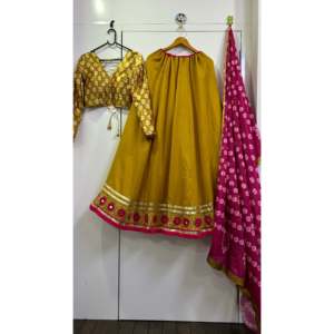 Diseñador Navratri Vestidos de noche especiales Lehenga Choli con hilo y trabajo de espejo real - Product Image 5