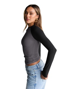 2025 camisetas de entrenamiento de verano para mujer, cuello redondo en blanco, manga corta de gran tamaño, ropa de calle, camisetas informales de algodón ajustadas y cuadradas - Product Image 3