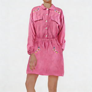 Vente flash sur Temu : jupe courte décontractée pour femmes, style A, à fleurs brodées, taille élastique, avec poches. - Product Image 6