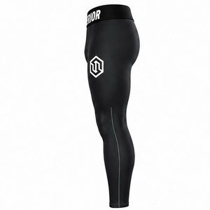 Pantalones de hombre diseñados con tela elástica y paneles de soporte muscular para un confort superior durante el entrenamiento. - Product Image 6