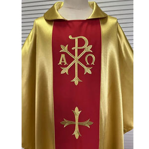 Casulla de Sacerdote en Satén Dorado con Bordado de Cruz, Diseño Personalizado 2026, Casulla Bordada de Alta Calidad con Nuevo Diseño - Product Image 4