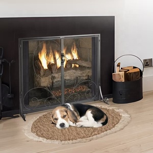 Protector de Chimenea Metálico con Diseño de Corazón, Doble Puerta, Malla Fina, Protector de Chispas con Marco de Acero Resistente - Product Image 4