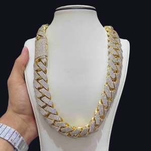 Cadena Cubana Miami de 20 mm con Incrustaciones de Moissanita, Chapada en Oro de 10K y Rodio, Diseño Moderno para Regalo Hip-Hop, Marca RB Gems - Product Image 1