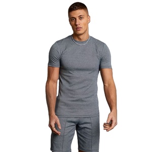 Hommes Gris Couleur Spandex Polyester Mix Muscle Fit Gym Wear T Shirt Avec O Cou Et Manches Courtes À Vendre - Product Image 1