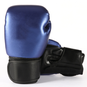 Gants de boxe en cuir professionnels pour femmes avec logo personnalisé - Product Image 5