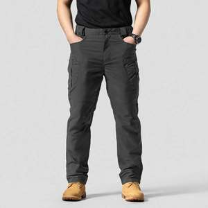 Pantalon cargo pour homme, coupe classique, poids moyen, polyester et coton, couleur unie, style utilitaire, séchage rapide, pour le printemps - Product Image 1