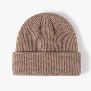 FIELD EXPERT INDUSTRY Gorros de Punto Unisex 100% Acrílicos, Color Sólido, Bordado, Listos para Viajar, Transpirables e Impermeables - Product Image 5