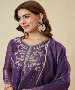Salwar Kameez en soie violette avec broderie et dupatta, style traditionnel indien et pakistanais, coupe ample, longueur cheville, pour femme JJ-1025-85431 - Product Image 3