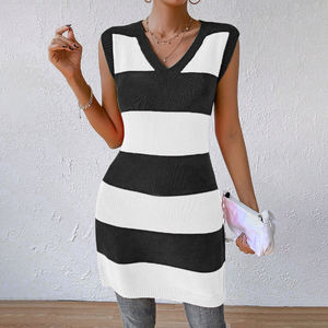 Chaqueta Bomber de Lona para Hombre con Bordado de la Fraternidad Phi Beta Sigma |   Cuello Alto Reversible con Bordado Frontal, Colores y Tallas Personalizables - Product Image 2