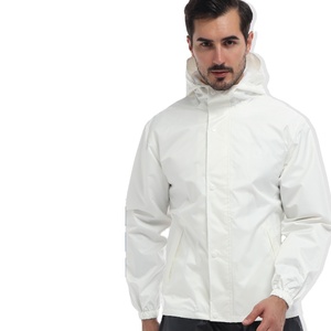 Conjunto de chándal cortavientos de nailon personalizado con sudadera con cremallera y pantalones cortos, conjunto cortavientos liso para hombre, nuevo conjunto de chándal cortavientos. - Product Image 6