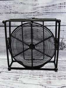 Premium Iron Napkin Holder Durable Tabletop Tissue Stand - Product Image 3