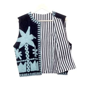 Chaleco de algodón para mujer con estampado de palmeras, sin mangas, con botones, bordado a mano, ecológico, estilo étnico, informal. - Product Image 6