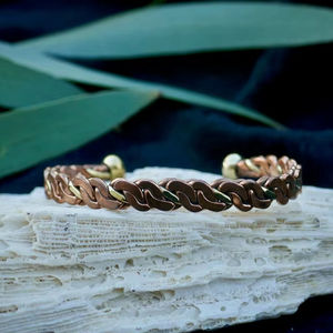 Bracelet d'amitié en cuivre gravé au design indien antique, personnalisable, ajustable, pour homme, bijoux de mode, vente en gros - Product Image 1