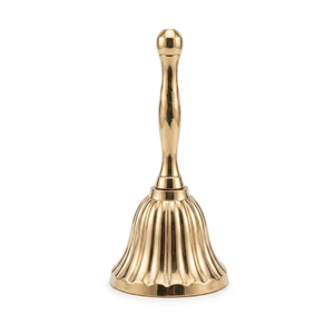 Cloche de temple décorative en laiton cannelé avec corps de cloche nervuré et poignée élégante pour les rituels de pooja et de prière hindoues - Product Image 1