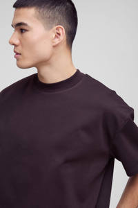 เสื้อยืดโอเวอร์ไซส์พรีเมียมคุณภาพสูงสำหรับผู้ชาย ขายส่ง ราคาพิเศษ รับสกรีนโลโก้ เสื้อผ้าออกกำลังกาย เสื้อผ้าสตรีทแวร์ เสื้อยืดผู้ชาย - Product Image 6