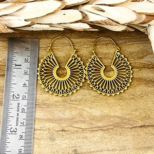 Pendientes Boho de Último Diseño, Joyería Tribal de Latón para Mujer, Chapados en Oro de 18k, Aros Geométricos con Filigrana, para Venta al por Mayor/OEM/ODM - Product Image 5