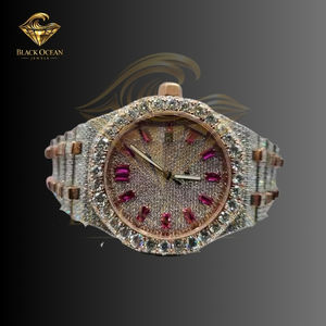 Reloj BOJ A.P Premium con Diamantes VVS, Esfera Roja Lujosa y Exclusiva, Acero Inoxidable, Totalmente Cubierto de Moissanita, 41 mm, el Sueño de los Amantes del Hip Hop - Product Image 1