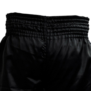 Shorts en satin noir uni à taille haute pour homme, taille élastique, style décontracté, longueur courte, tissé, 100% soie - Product Image 2