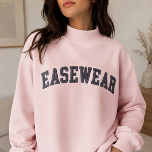 Sudadera Oversize Rosa de Cuello Alto para Mujer, Estilo Urbano, Manga Larga, Tejido de Algodón 380g, Otoño, Bordado Frontal con Letras - Product Image 1
