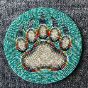 Sous-verres en perles de verre haut de gamme, faits à la main avec un savoir-faire détaillé, adaptés aux collections de décoration intérieure de boutiques. - Product Image 1