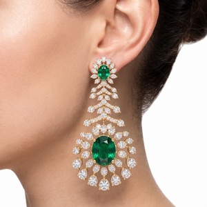 Boucles d'oreilles créoles de luxe en or 9 carats avec zircons taille coussin, design couronne bohème, certifiées IGI, pour bijoux de mariage féminins - Product Image 3