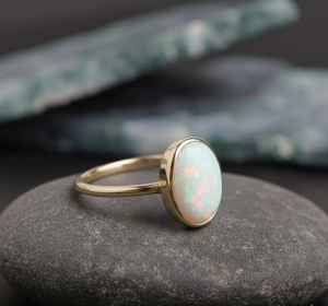 Anillo Ovalado de Ópalo Natural Clásico Multifuego, Piedra de Nacimiento de Octubre, Regalo de Aniversario para Ella, Apilable, Plata de Ley 925, Oro de 14K - Product Image 2