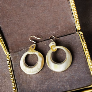 Boucles d'oreilles en corne de buffle naturelle, style antique et tendance, pour femmes, bijoux les plus vendus, design moderne, artisanat naturel - Product Image 1