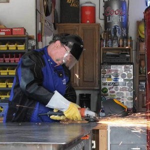 ถุงมือหนังแพะสั่งทำพิเศษสำหรับผู้ชาย ป้องกันการบาด ป้องกันความร้อน ป้องกันไฟฟ้าสถิตย์ ป้องกันการลื่น สำหรับงานเชื่อม Mig TIG และป้องกันมือ - Product Image 4