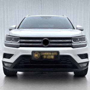รถ SUV โฟล์คสวาเกน สีขาว 5 ที่นั่ง เครื่องยนต์เบนซินเทอร์โบ ล้อแม็ก R20 ไฟหน้า LED หลังคาพาโนรามา ภายในตกแต่งด้วยหนัง - Product Image 3