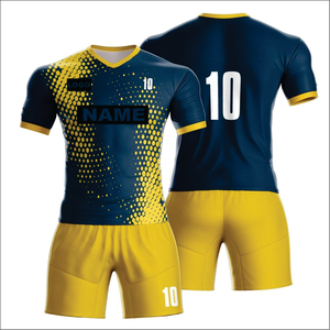 Tenues de football 2026 par sublimation, vêtements de football respirants 100 % polyester, maillots d'entraînement de football personnalisés unisexes pour adultes, coupe courte - Product Image 2