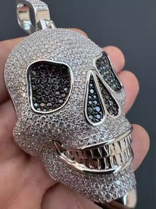 Pendentif unisexe plaqué or blanc avec accents inspirés des diamants, bijoux tendance hip-hop pour tous les jours et les soirées - Product Image 4