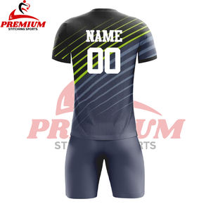 ชุดกีฬาฟุตบอลคุณภาพสูง ชุดฟุตบอลแบบกำหนดเอง ชุดฟุตบอลพิมพ์ลายแบบ Sublimation ชุดฝึกซ้อมฟุตบอล - Product Image 2